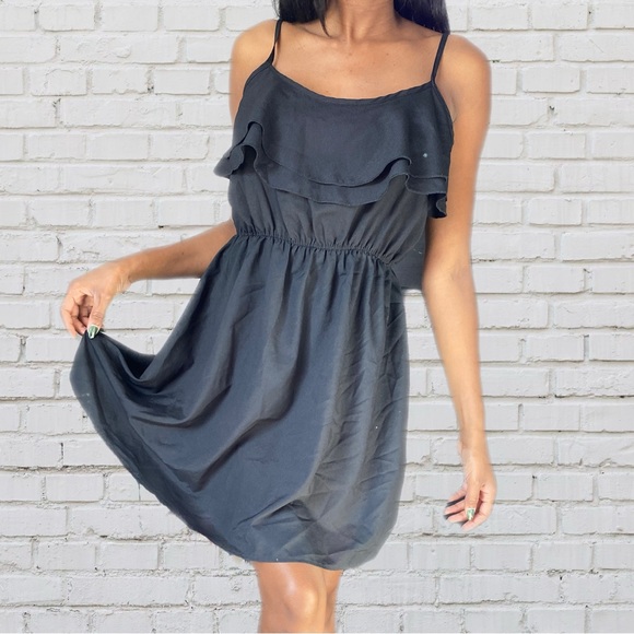 Black dress size small - Picture 2 of 3